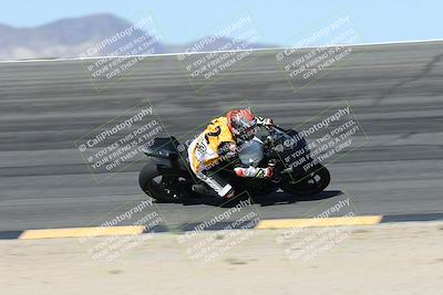 media/May-10-2025-Race Pace (Sat) [[db32fef2da]]/Vested/3-Bowl Set 1 (9am)/